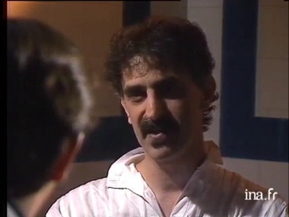 Zappa - Interview à propos de sa musique (par Ardisson)