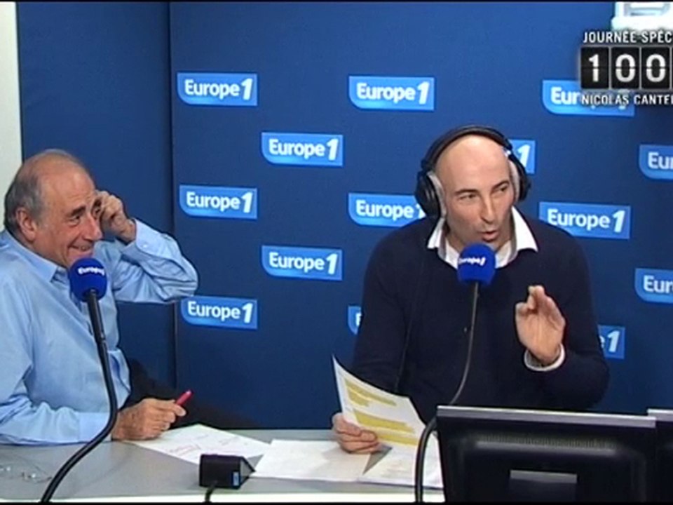 La 1.000e Revue de presque de Canteloup en vidéo