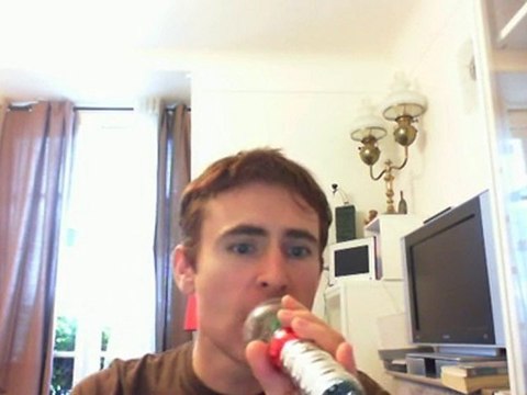 Wiwi égratigne disco cloche