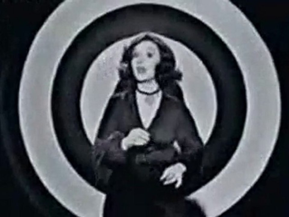 Anda Calugareanu - One Orange