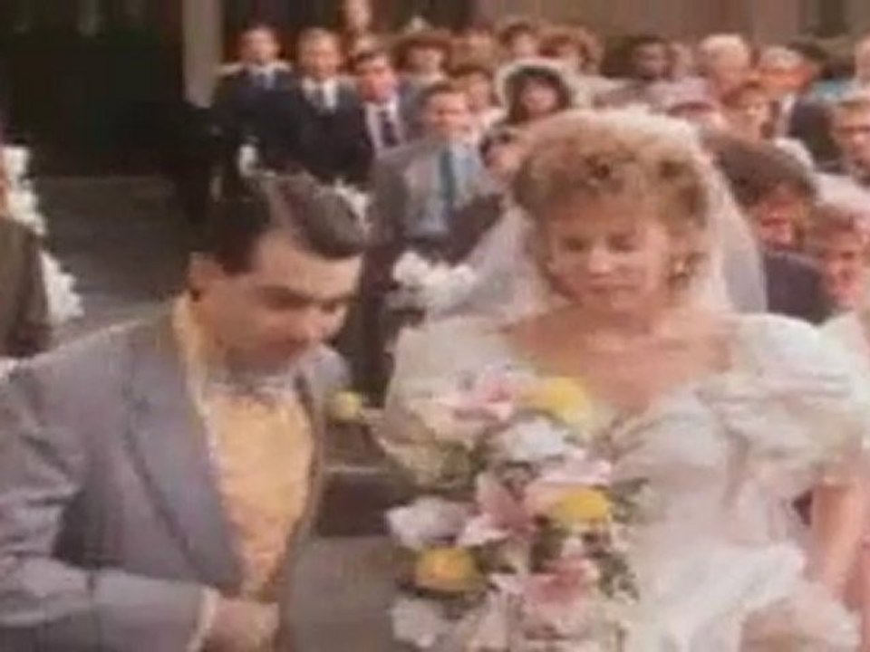Love Hurts (1990)