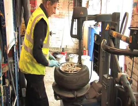 Mercury Service Station Ltd Car Servicing & Repair Romford