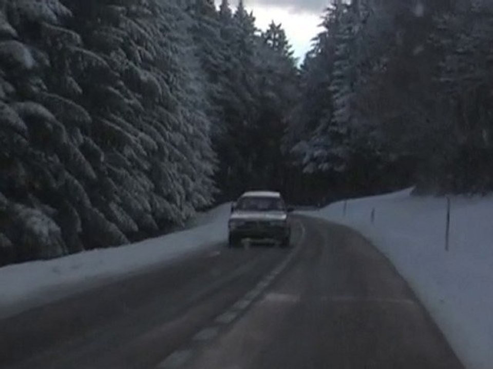 Virage à droite (début)