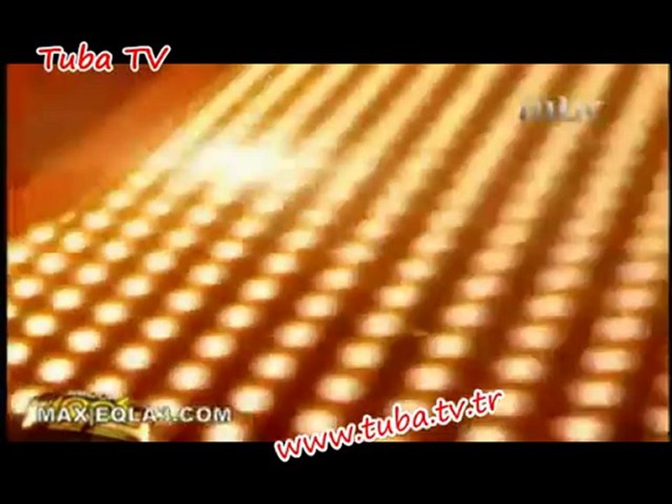 Tuba Büyüküstün Scrop Magazin