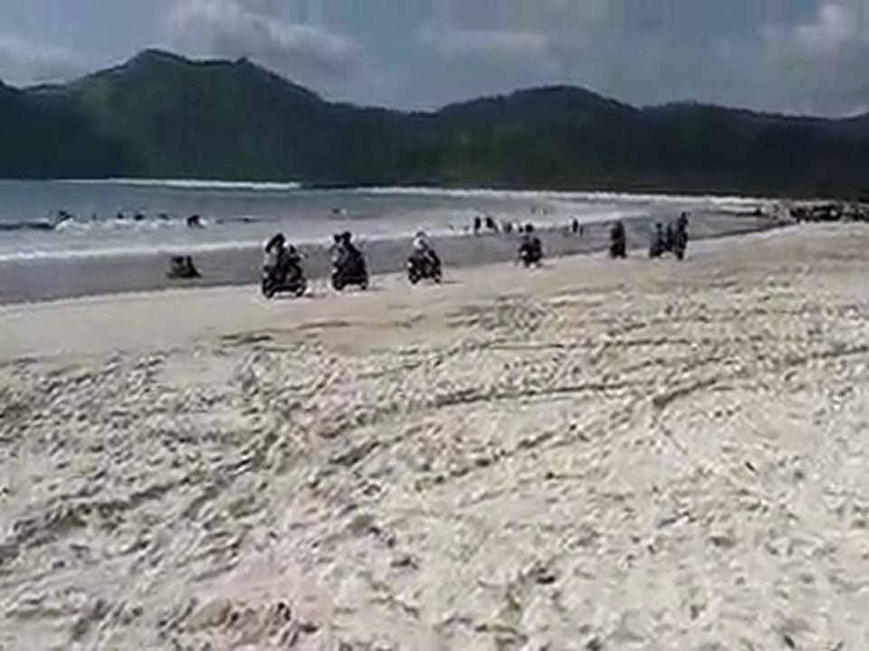 Selong Blanak, Lombok. Une scène peu commune....