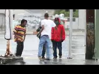 Афро танцуют на перекрёстке