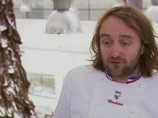 Giant chocolate tree built in France