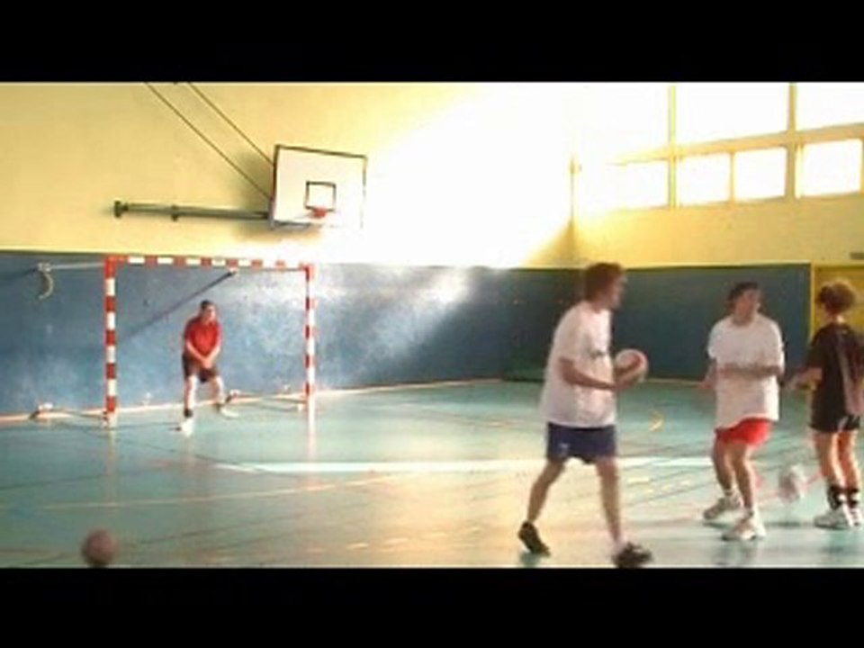 Travail de défense réflexe en volley-ball 1ere com_0001
