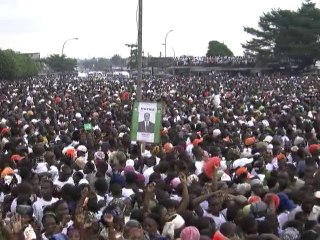 Présidentielle ivoirienne: dernier meeting de Gbagbo et Ouattara avant le second tour