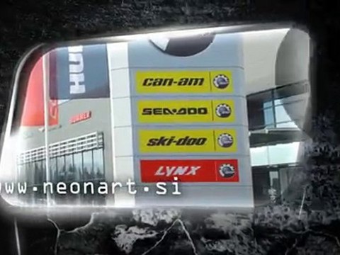 // Neonart d.o.o. // Ständer für Prospekte Buschstaben