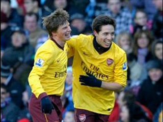 Aston Villa 2-4 Arsenal Arshavin, Nasri, Clark superb-strike