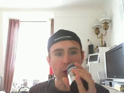 Wiwi égratigne mais en attendant Maître Renard