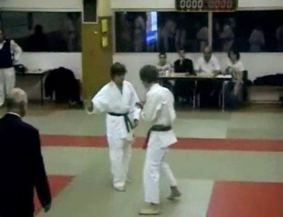 Les juniors au criterium ceintures de couleurs