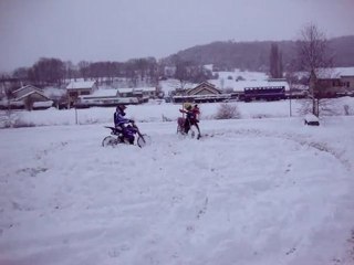 sortie neige en DT 50R dirt et rieju