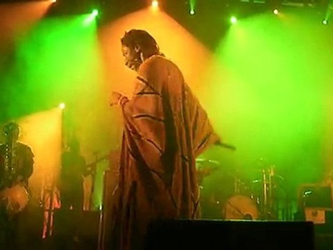 Tiken Jah Fakoly - African révolution (Live Lille Aéronef )