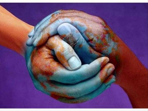 LA TERRE EST SI BELLE