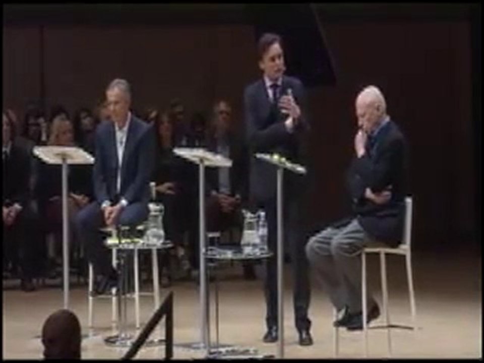 Christopher_Hitchens_and_Tony_Blair_-_Munk_Debates_6