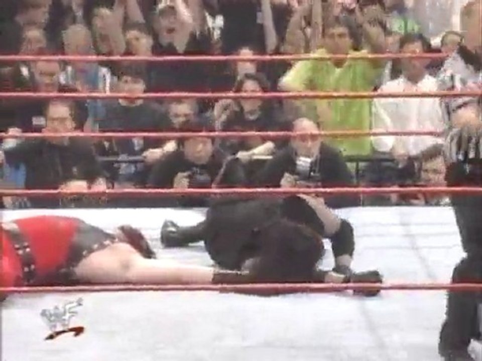 The Undertaker vs Kane at Wrestlemania XIV 4/4