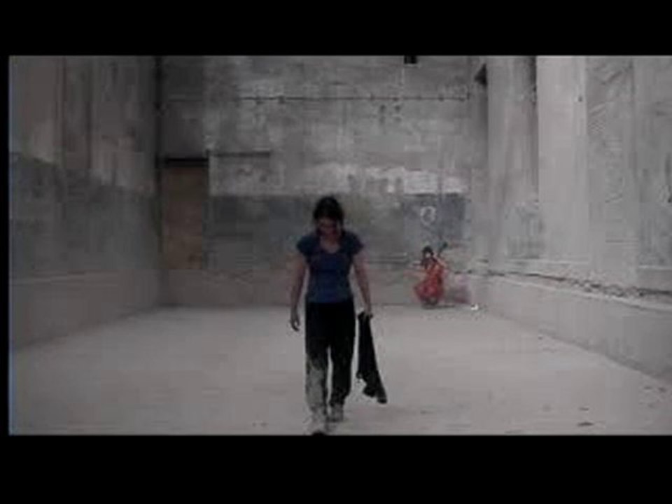 12+1=interdit au public - space