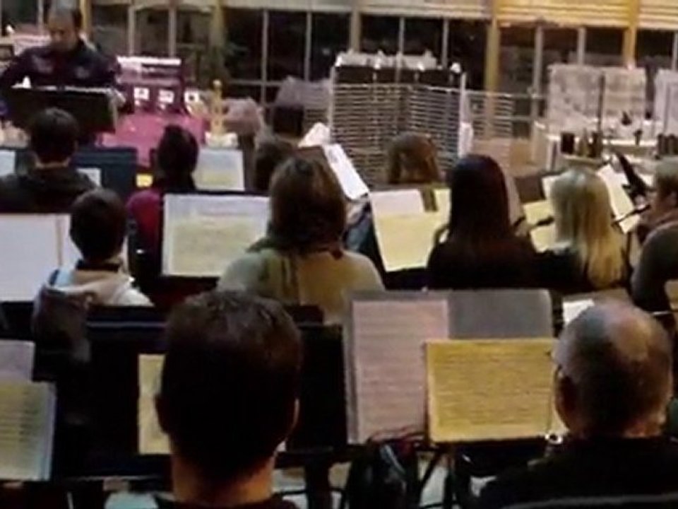 Extrait de "l'Italienne à Alger" (ouverture) de Rossini.