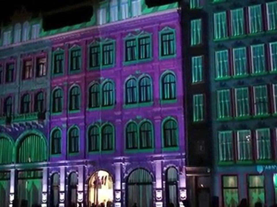 H&M- 3D Projection Mapping In The City Centre In Amsterdam