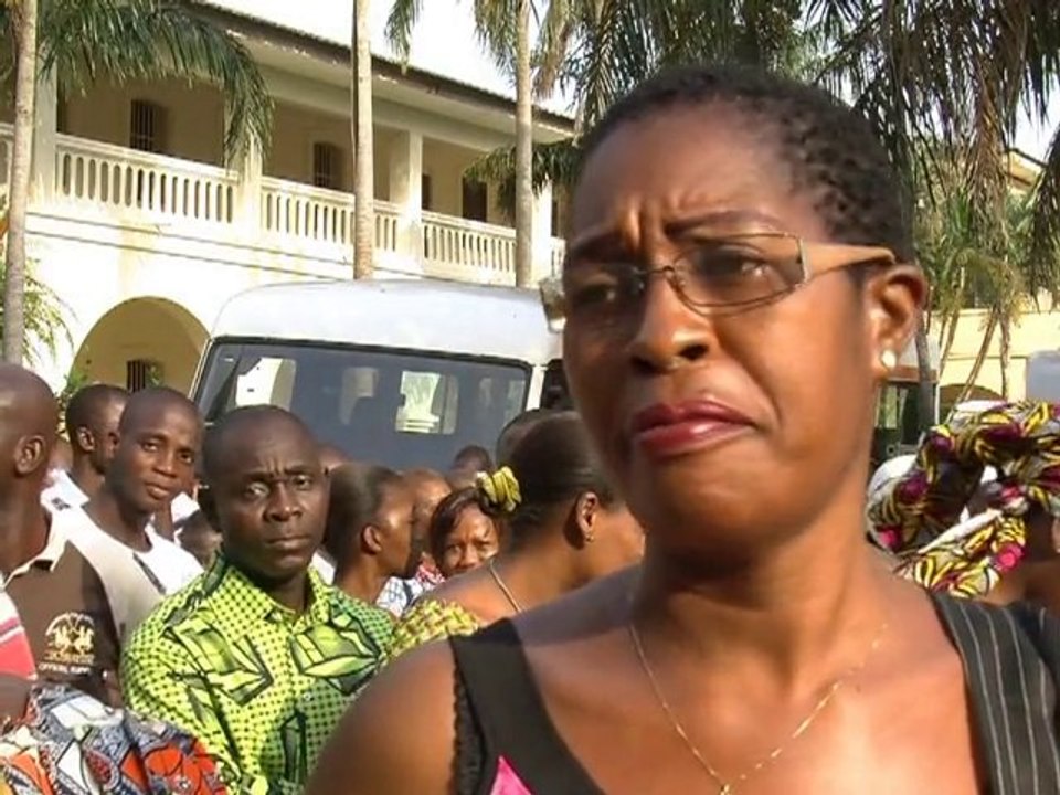 Présidentielle ivoirienne: tension à l'approche des résultats du second tour