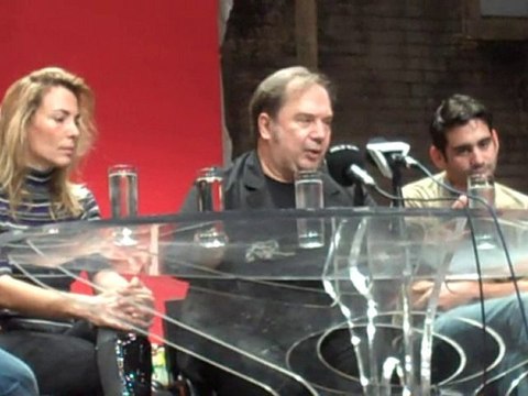 Ο Σταμάτης Φασουλής μιλάει για το Κόκκινο''