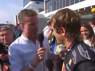 BBC F1 2010 - Seb mobbed as Red Bull win team title