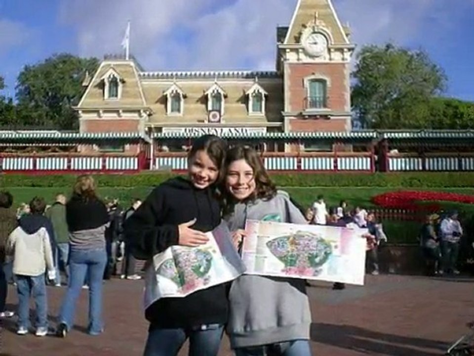 2010-11-23 video Disneyland.avi