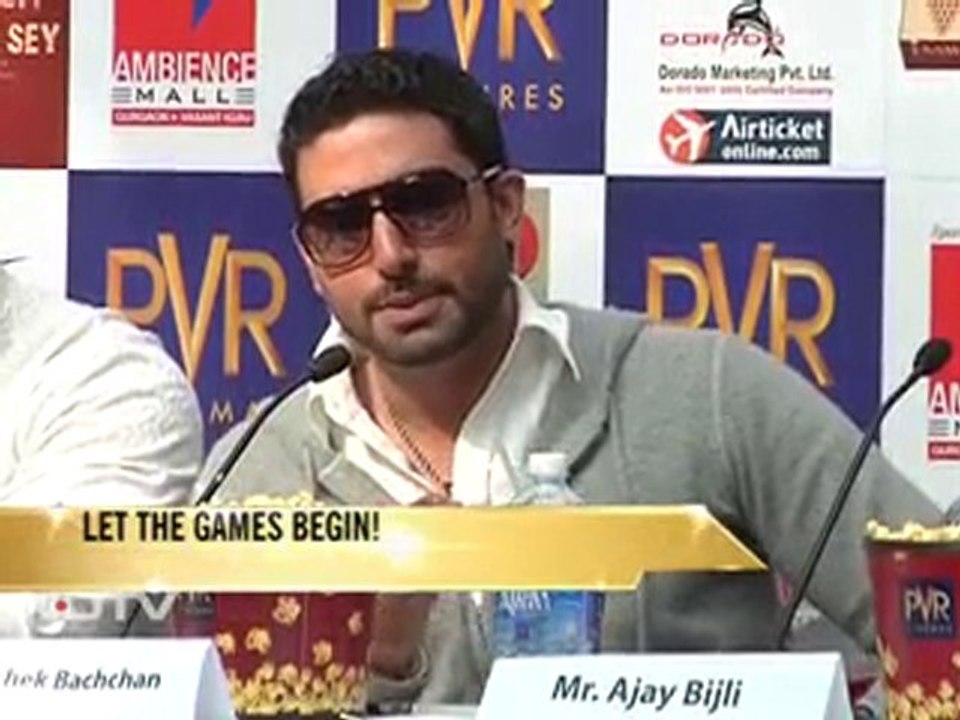 Abhishek, Deepika spotted together!