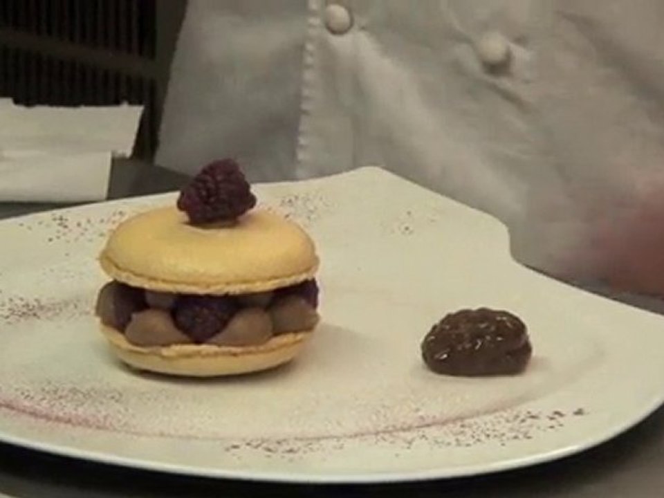 Ventoux Gourmand - Macarons aux marrons et à la framboise