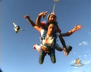 Queda Livre - Salto Tandem Cladia Vieira HQ