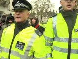 British students dodge police in fresh fees protest
