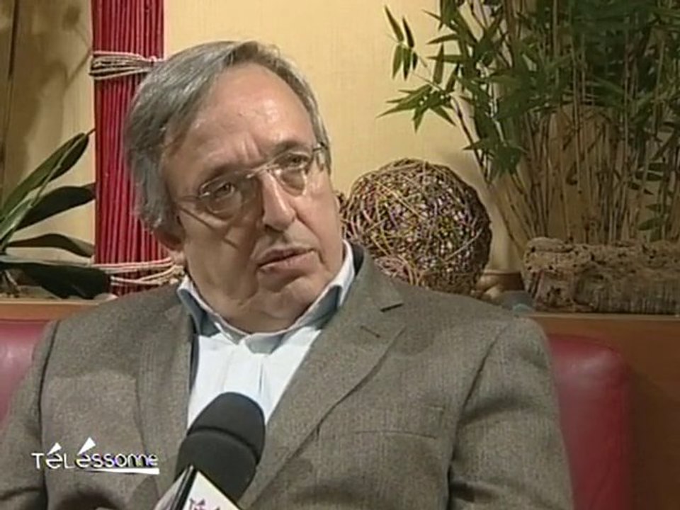 Élection Corbeil-Essonnes: Manuel Valls hué aux Tarterêts!