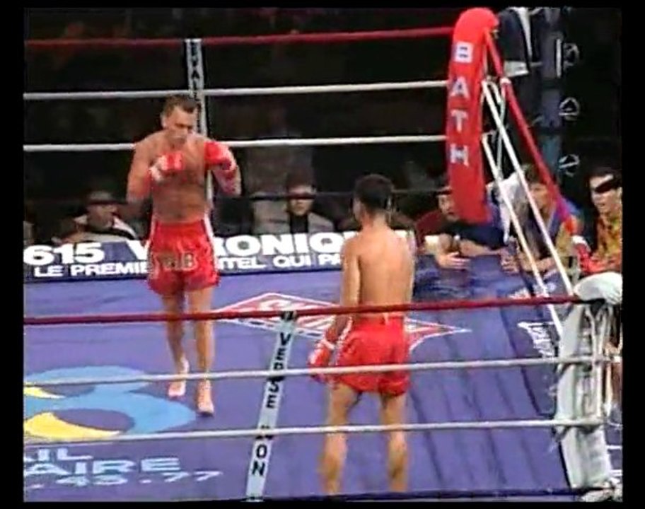 Fabrice Allouche 54Kg Vs Nopadon 53Kg mondial WKA /  Canal +