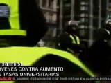 Protestan jóvenes en RU contra aumento de tasas universitarias