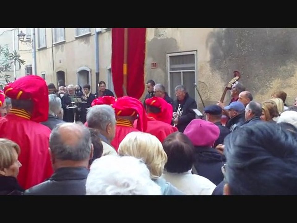 Défilé de la confrérie du Babaou à Rivesaltes  28 /11/2010