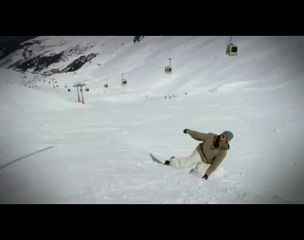 Snowboard video: Board Breaker !