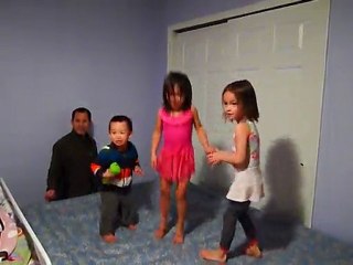 Elle and Sari sleepover (2) Thanksgiving 2010