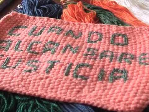 Peruvians knit to remember their bloody past