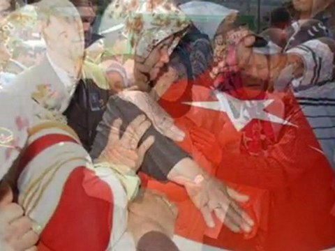 Ahmet Şafak - Kara Tren Sen Oğlumu Gördün Mü?