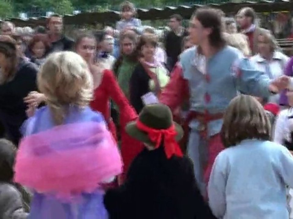 Bransle Double - La Carité de Guingamor