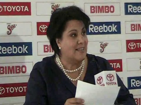 Medio Tiempo.com - Jorge Vergara y Leticia Ruiz. Directora del departamento juridico Chivas - Omnilife -