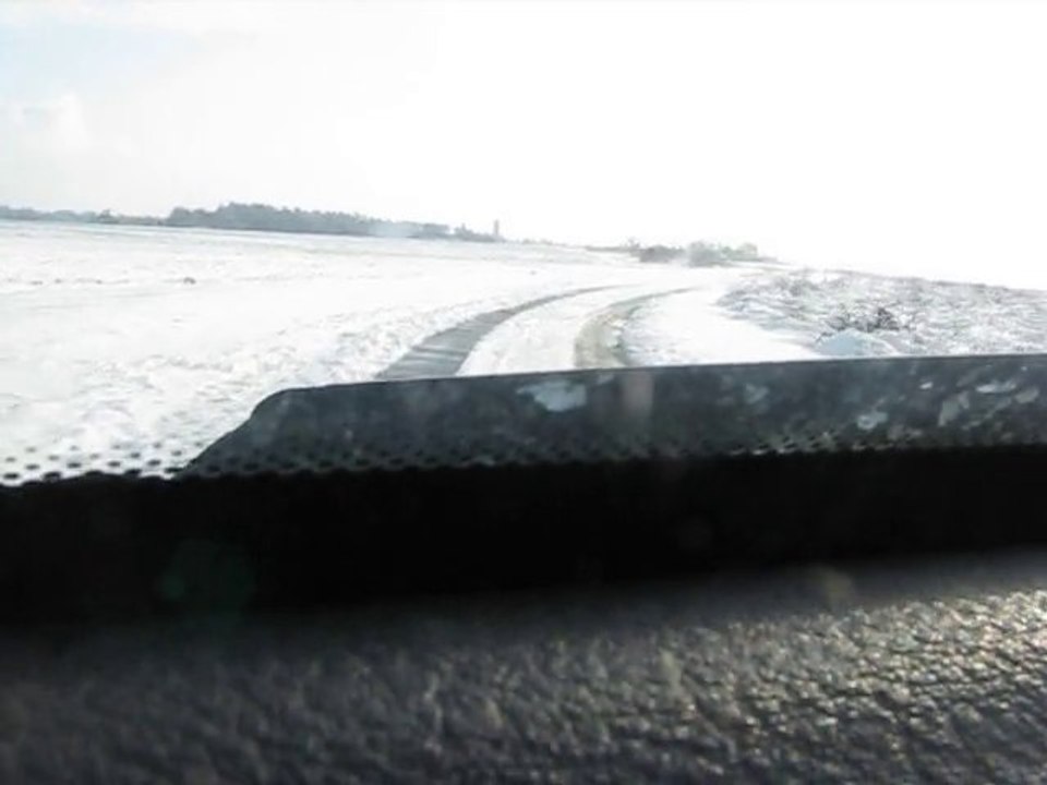 route de l'ecuelle avec la neige...