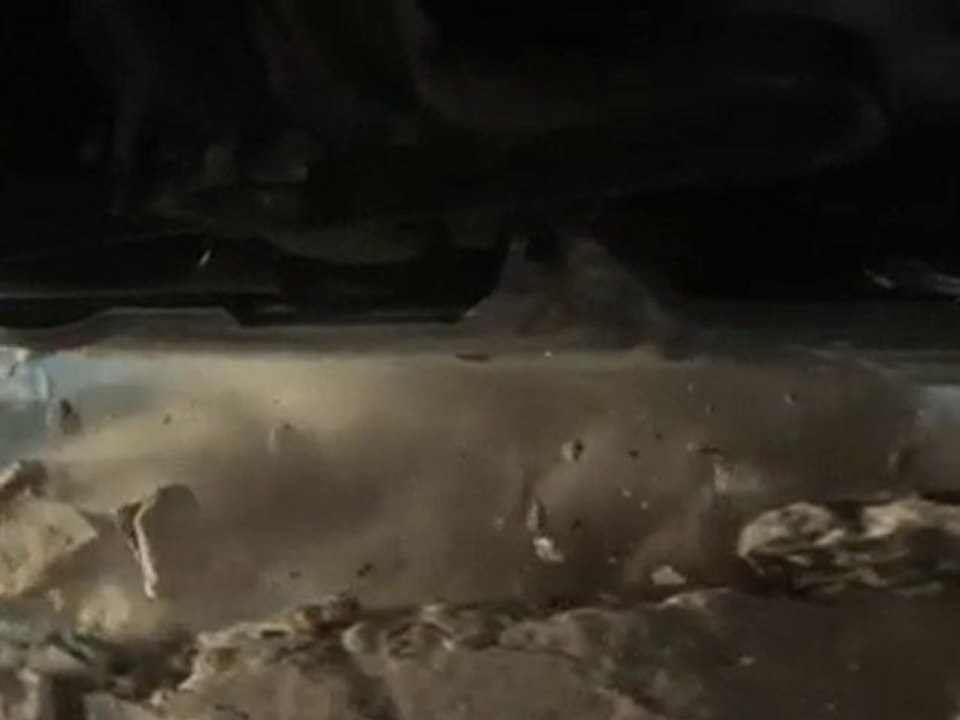 2011 Jeep Grand Cherokee "Skid Plate" TV Commercial