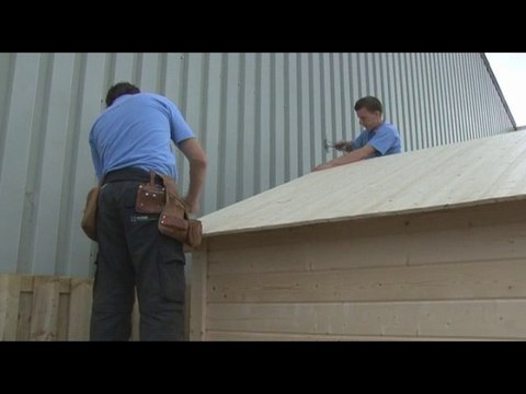 VIDEO MONTAGE ABRI JARDIN BOIS SUR FRANCE-ABRIS-COM