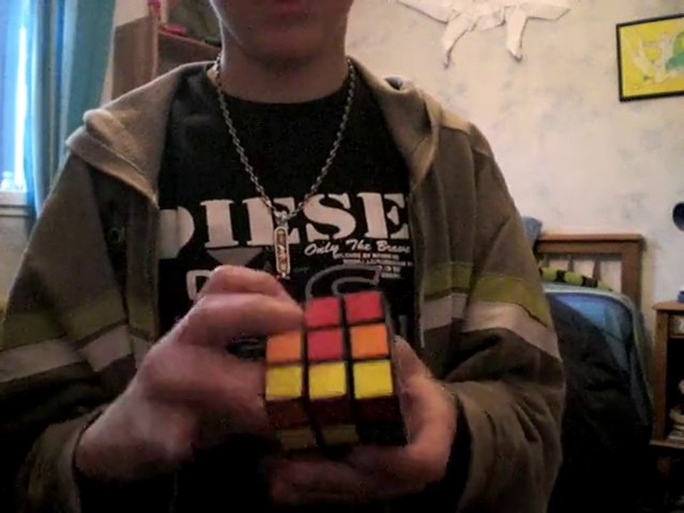 vidéo : je fini le rubik's cube