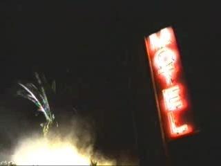 DrOwNiNg PoOl - SiNnEr