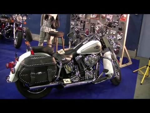 Salon de la moto 06 11 2010.mp4