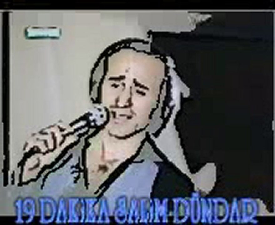 ÜÇ ŞARKISIYLA SALİM DÜNDAR